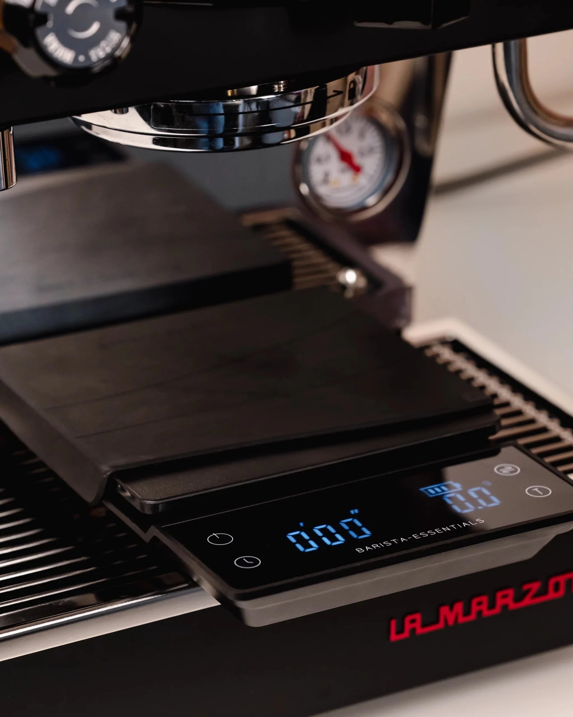 Coffee scale with timer