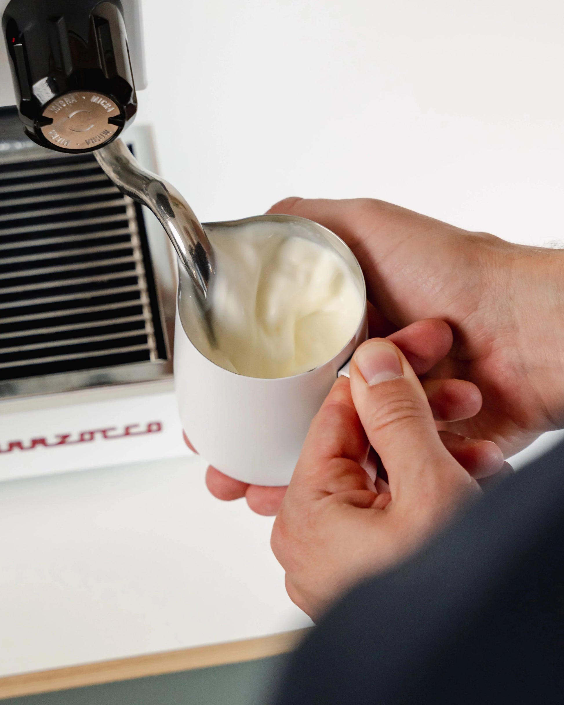 Milk frother jug - essentials